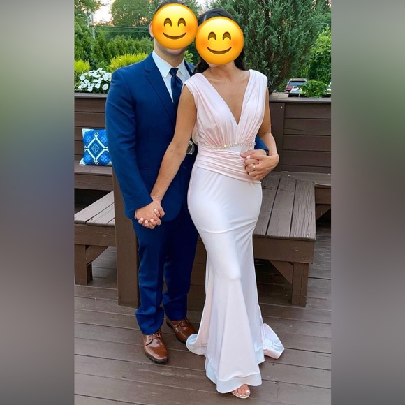 Bill Levkoff bridesmaid dress - Picture 4 of 5